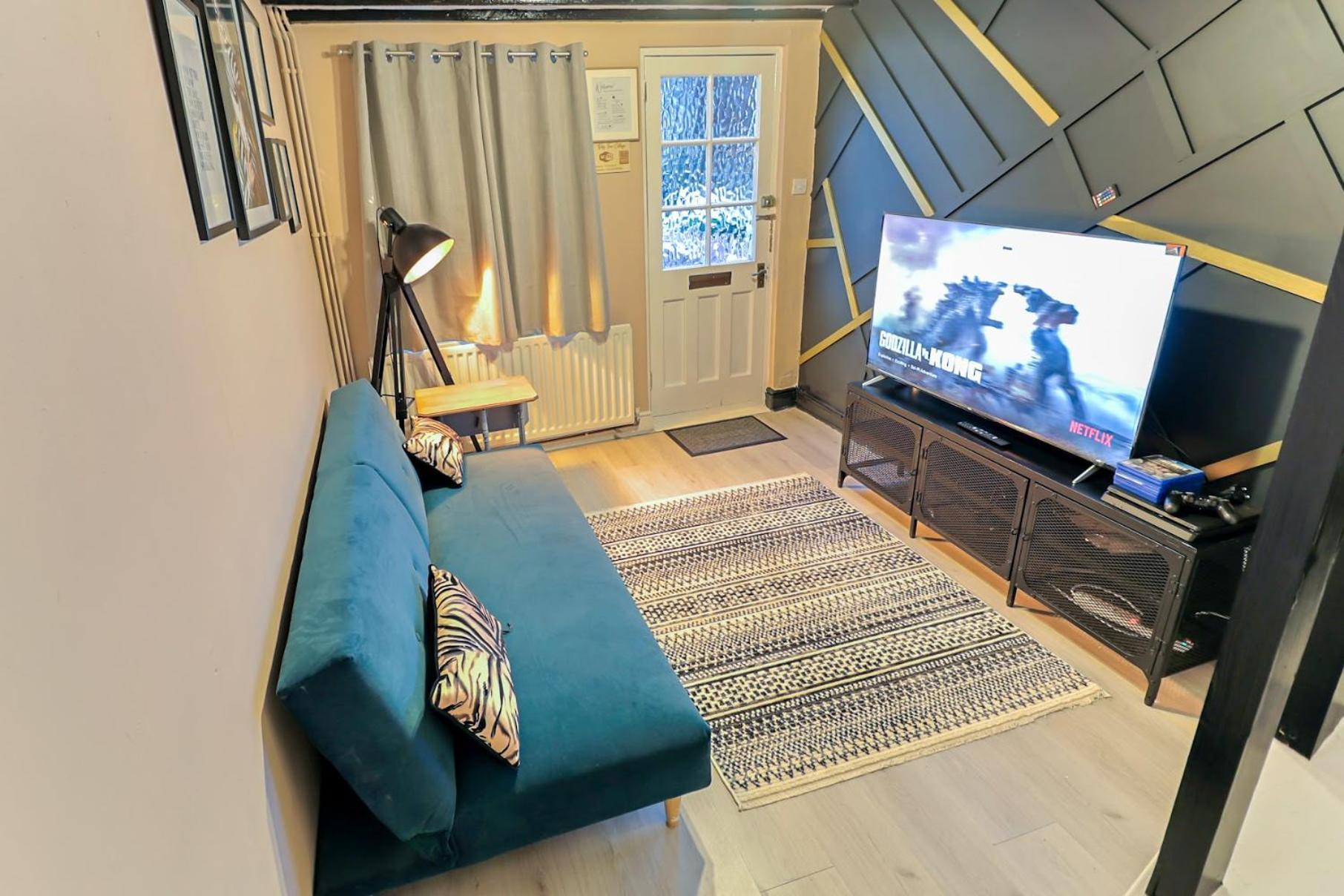 Bay Tree Cottage, Sleeps 7 Close To The Marina Burnham-on-Crouch Exterior foto